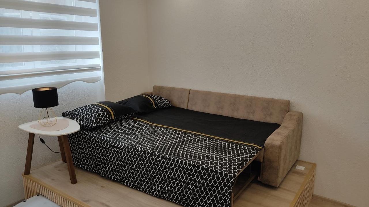 Studio Apartment - A Bit Of Joy سراييفو المظهر الخارجي الصورة