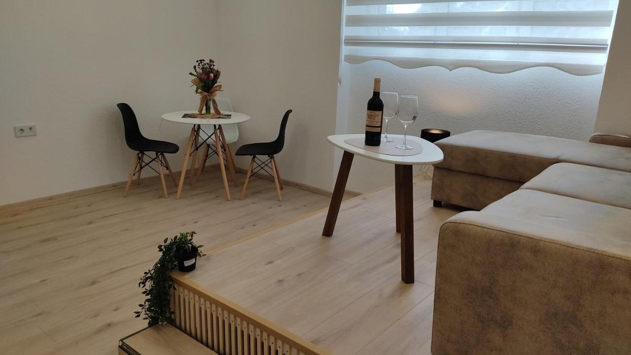 Studio Apartment - A Bit Of Joy سراييفو المظهر الخارجي الصورة